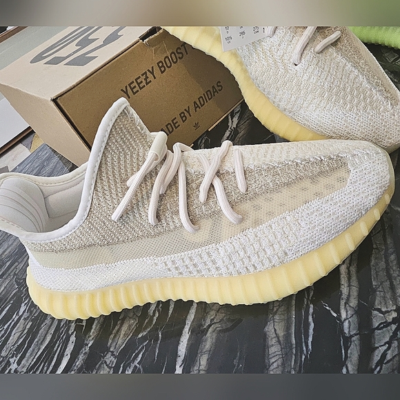YEEZY BOOST 350 V2 (NATURAL COLORWAY) - Picture 2 of 11